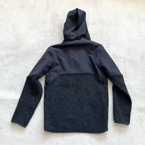 LULULEMON Tundra Trek Full Zip Jacket Size XS Comfy Stylish Modern Minimalist - Picture 2 of 6